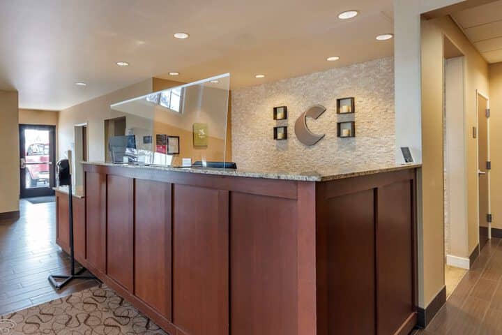 Hotel Interior 4 of 36